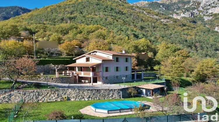 Ma-Cabane - Vente Maison Roquebilliere, 151 m²