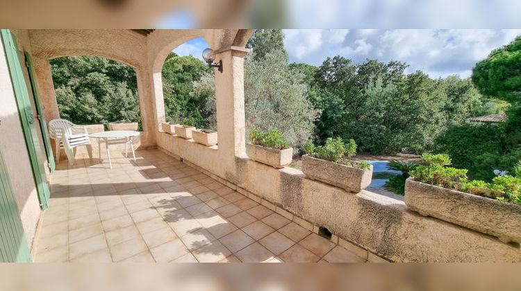 Ma-Cabane - Vente Maison ROQUEBRUNE-SUR-ARGENS, 137 m²