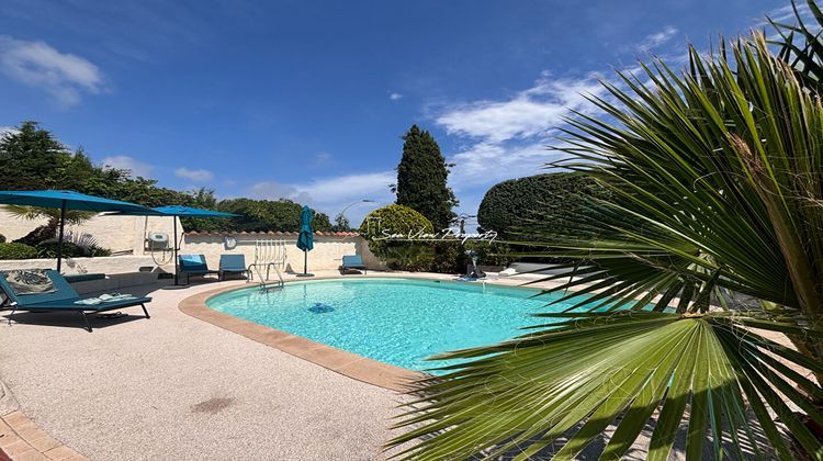 Ma-Cabane - Vente Maison ROQUEBRUNE-SUR-ARGENS, 193 m²