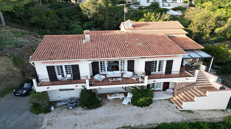 Ma-Cabane - Vente Maison ROQUEBRUNE-SUR-ARGENS, 240 m²