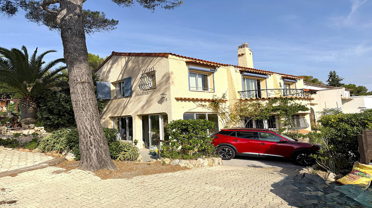 Ma-Cabane - Vente Maison ROQUEBRUNE-SUR-ARGENS, 178 m²