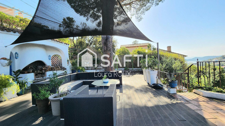 Ma-Cabane - Vente Maison Roquebrune-sur-Argens, 191 m²