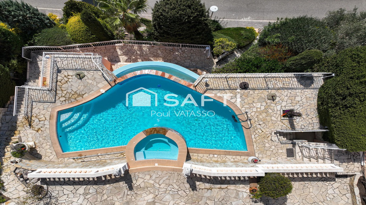 Ma-Cabane - Vente Maison Roquebrune-sur-Argens, 225 m²