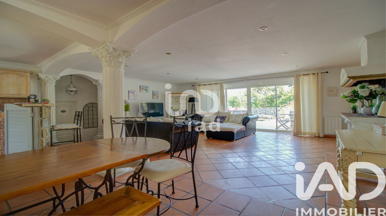 Ma-Cabane - Vente Maison Roquebrune-sur-Argens, 238 m²