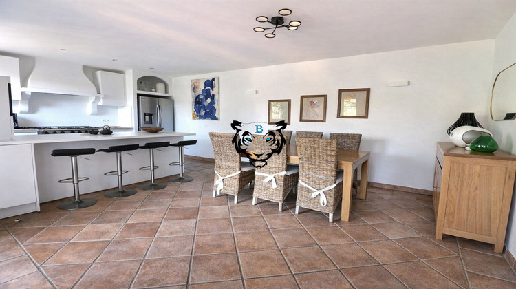Ma-Cabane - Vente Maison ROQUEBRUNE-SUR-ARGENS, 124 m²