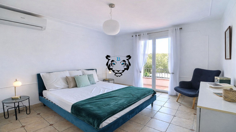 Ma-Cabane - Vente Maison ROQUEBRUNE-SUR-ARGENS, 124 m²
