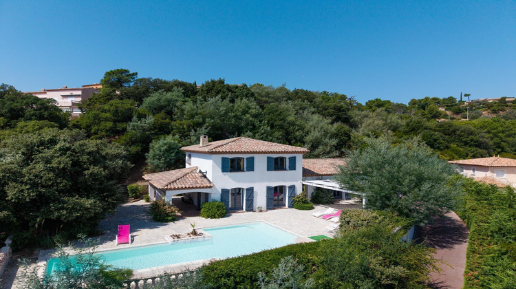 Ma-Cabane - Vente Maison Roquebrune-sur-Argens, 150 m²