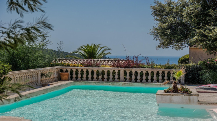 Ma-Cabane - Vente Maison Roquebrune-sur-Argens, 150 m²