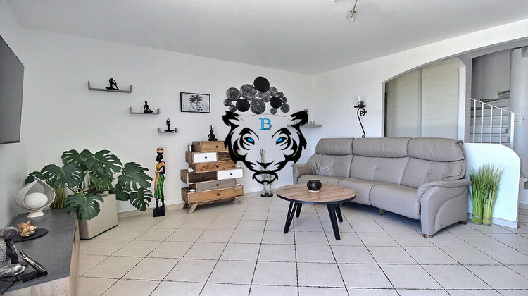 Ma-Cabane - Vente Maison ROQUEBRUNE-SUR-ARGENS, 85 m²