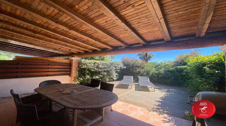 Ma-Cabane - Vente Maison Roquebrune-sur-Argens, 72 m²