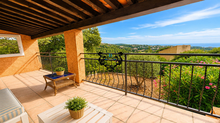 Ma-Cabane - Vente Maison ROQUEBRUNE-SUR-ARGENS, 43 m²