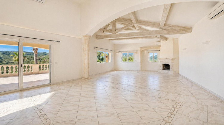Ma-Cabane - Vente Maison ROQUEBRUNE SUR ARGENS, 160 m²