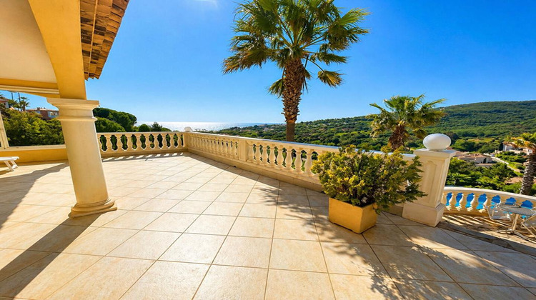 Ma-Cabane - Vente Maison ROQUEBRUNE SUR ARGENS, 160 m²