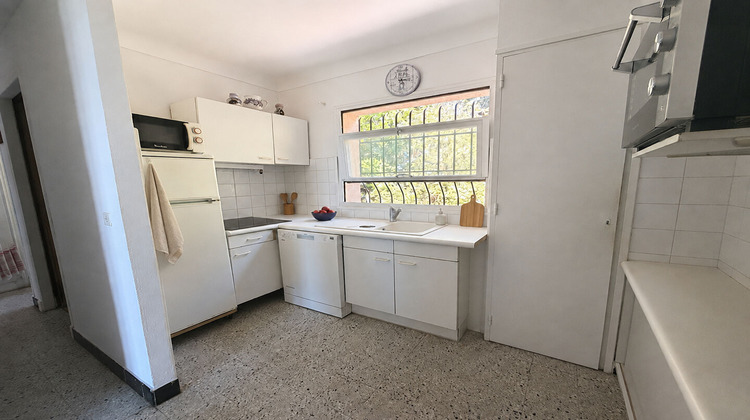 Ma-Cabane - Vente Maison ROQUEBRUNE-SUR-ARGENS, 92 m²