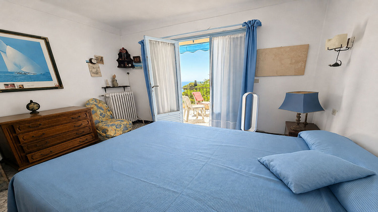Ma-Cabane - Vente Maison ROQUEBRUNE-SUR-ARGENS, 92 m²