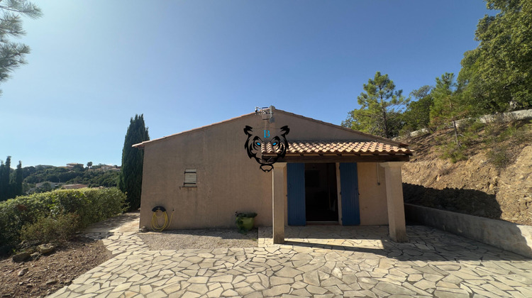 Ma-Cabane - Vente Maison ROQUEBRUNE-SUR-ARGENS, 68 m²
