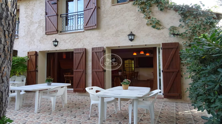 Ma-Cabane - Vente Maison Roquebrune-sur-Argens, 259 m²