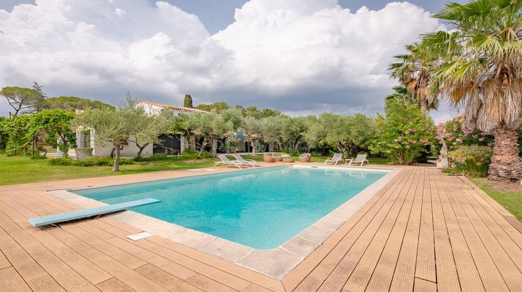 Ma-Cabane - Vente Maison Roquebrune-sur-Argens, 262 m²