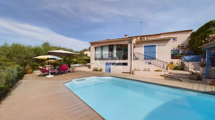 Ma-Cabane - Vente Maison Roquebrune-sur-Argens, 135 m²