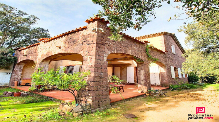 Ma-Cabane - Vente Maison ROQUEBRUNE SUR ARGENS, 130 m²