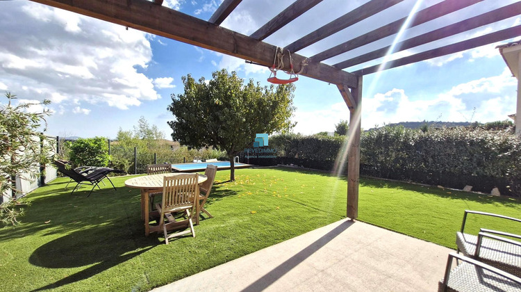 Ma-Cabane - Vente Maison Roquebrune-sur-Argens, 66 m²