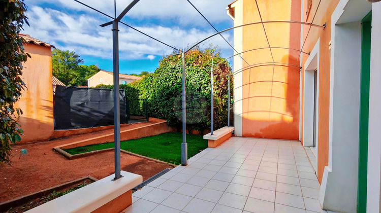 Ma-Cabane - Vente Maison Roquebrune-sur-Argens, 84 m²