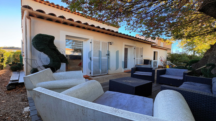 Ma-Cabane - Vente Maison Roquebrune-sur-Argens, 92 m²