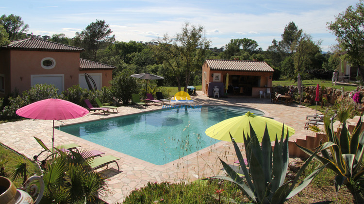Ma-Cabane - Vente Maison Roquebrune-sur-Argens, 300 m²