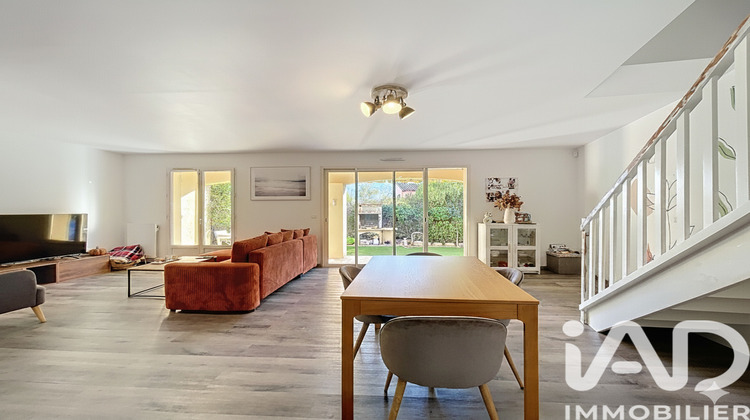 Ma-Cabane - Vente Maison Roquebrune-sur-Argens, 91 m²