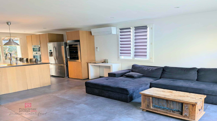 Ma-Cabane - Vente Maison ROQUEBRUNE SUR ARGENS, 111 m²