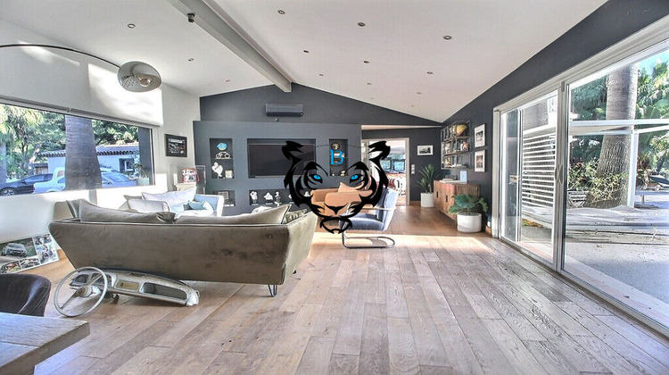 Ma-Cabane - Vente Maison ROQUEBRUNE-SUR-ARGENS, 433 m²