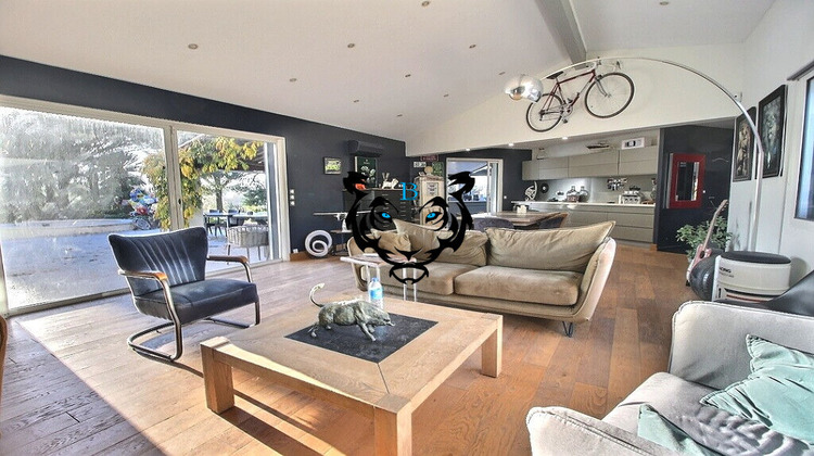 Ma-Cabane - Vente Maison ROQUEBRUNE-SUR-ARGENS, 433 m²