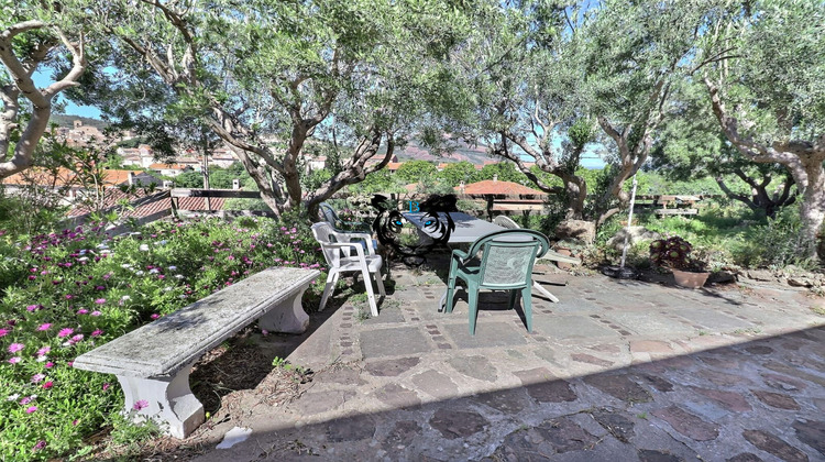 Ma-Cabane - Vente Maison ROQUEBRUNE-SUR-ARGENS, 125 m²