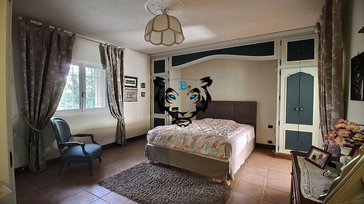 Ma-Cabane - Vente Maison ROQUEBRUNE-SUR-ARGENS, 154 m²