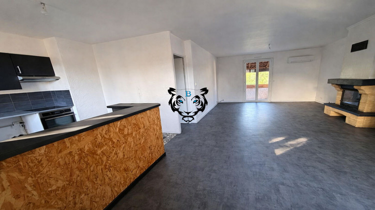 Ma-Cabane - Vente Maison ROQUEBRUNE-SUR-ARGENS, 161 m²