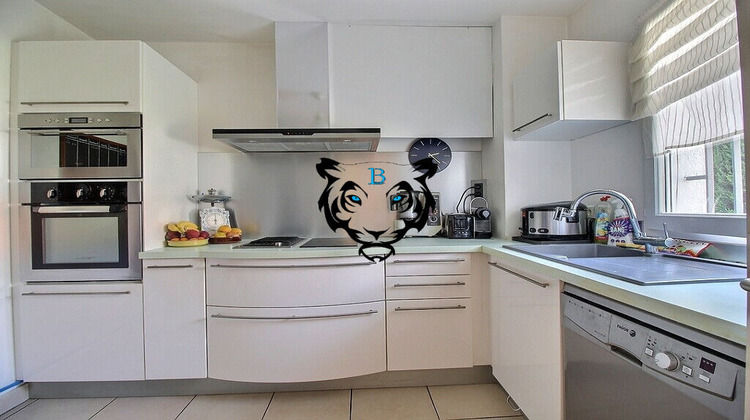 Ma-Cabane - Vente Maison ROQUEBRUNE-SUR-ARGENS, 96 m²