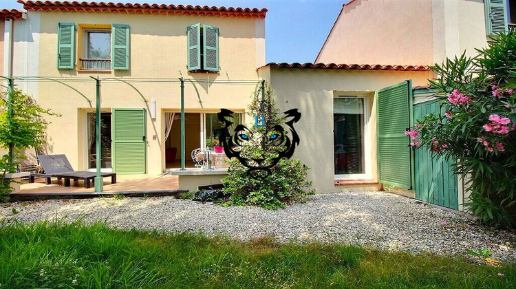 Ma-Cabane - Vente Maison ROQUEBRUNE-SUR-ARGENS, 96 m²