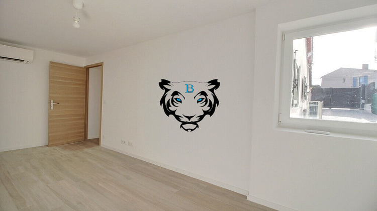 Ma-Cabane - Vente Maison ROQUEBRUNE-SUR-ARGENS, 89 m²