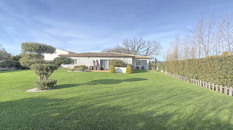 Ma-Cabane - Vente Maison ROQUEBRUNE-SUR-ARGENS, 135 m²