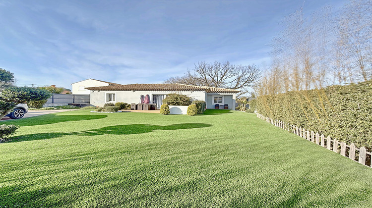 Ma-Cabane - Vente Maison ROQUEBRUNE-SUR-ARGENS, 135 m²