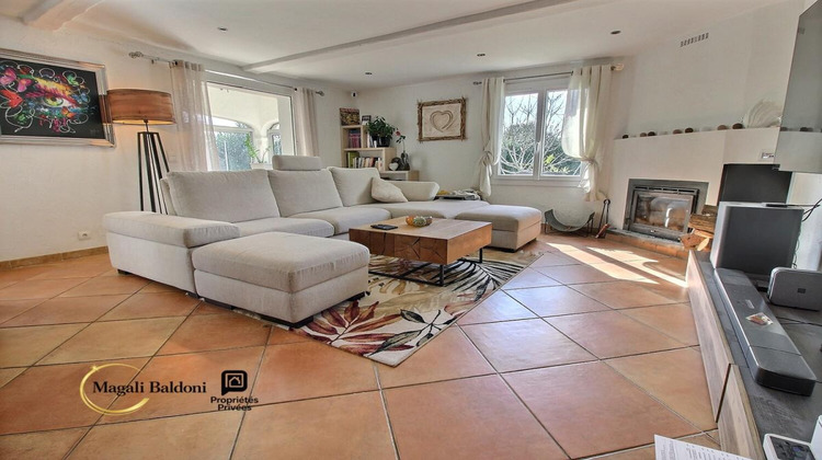 Ma-Cabane - Vente Maison ROQUEBRUNE SUR ARGENS, 186 m²