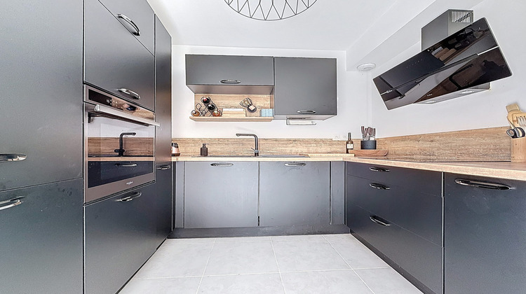 Ma-Cabane - Vente Maison Roquebrune-sur-Argens, 69 m²