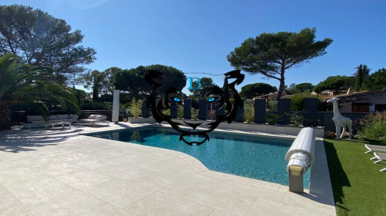 Ma-Cabane - Vente Maison ROQUEBRUNE-SUR-ARGENS, 106 m²