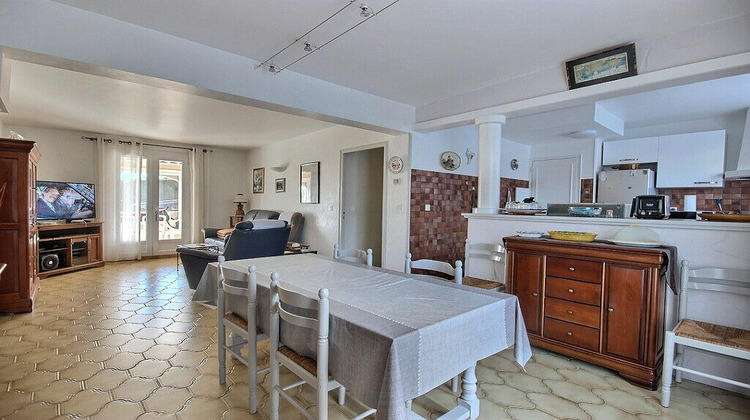 Ma-Cabane - Vente Maison ROQUEBRUNE-SUR-ARGENS, 171 m²