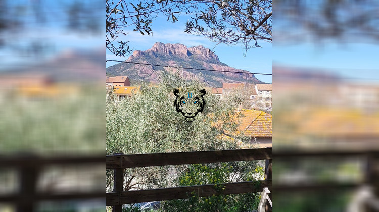 Ma-Cabane - Vente Maison ROQUEBRUNE-SUR-ARGENS, 125 m²