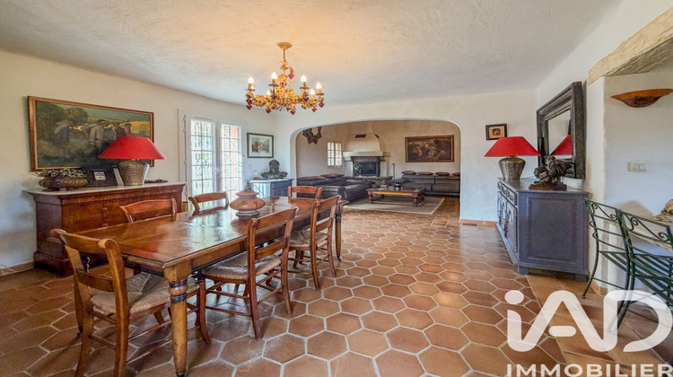 Ma-Cabane - Vente Maison Roquebrune-sur-Argens, 233 m²