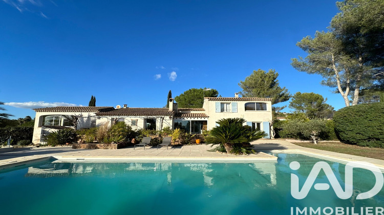 Ma-Cabane - Vente Maison Roquebrune-sur-Argens, 185 m²