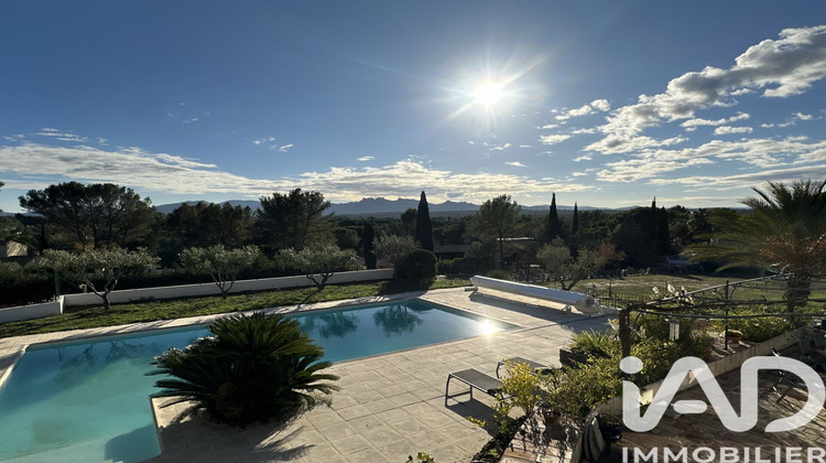Ma-Cabane - Vente Maison Roquebrune-sur-Argens, 185 m²