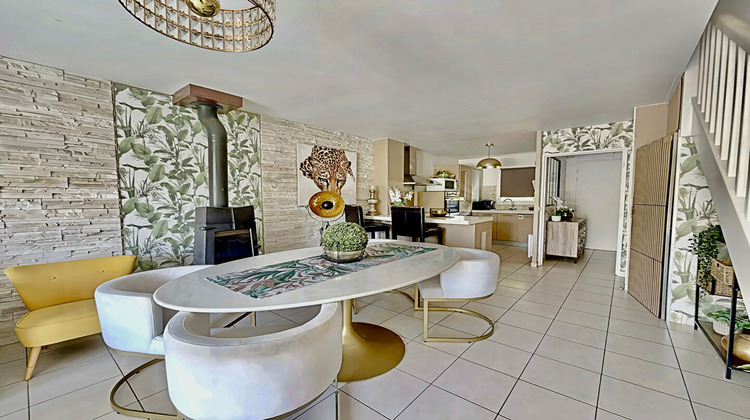 Ma-Cabane - Vente Maison ROQUEBRUNE-SUR-ARGENS, 69 m²