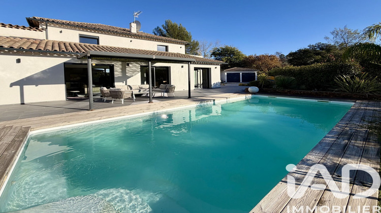 Ma-Cabane - Vente Maison Roquebrune-sur-Argens, 285 m²